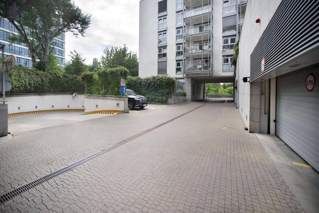Gdanski Business Center Apartments Warsaw Exterior photo